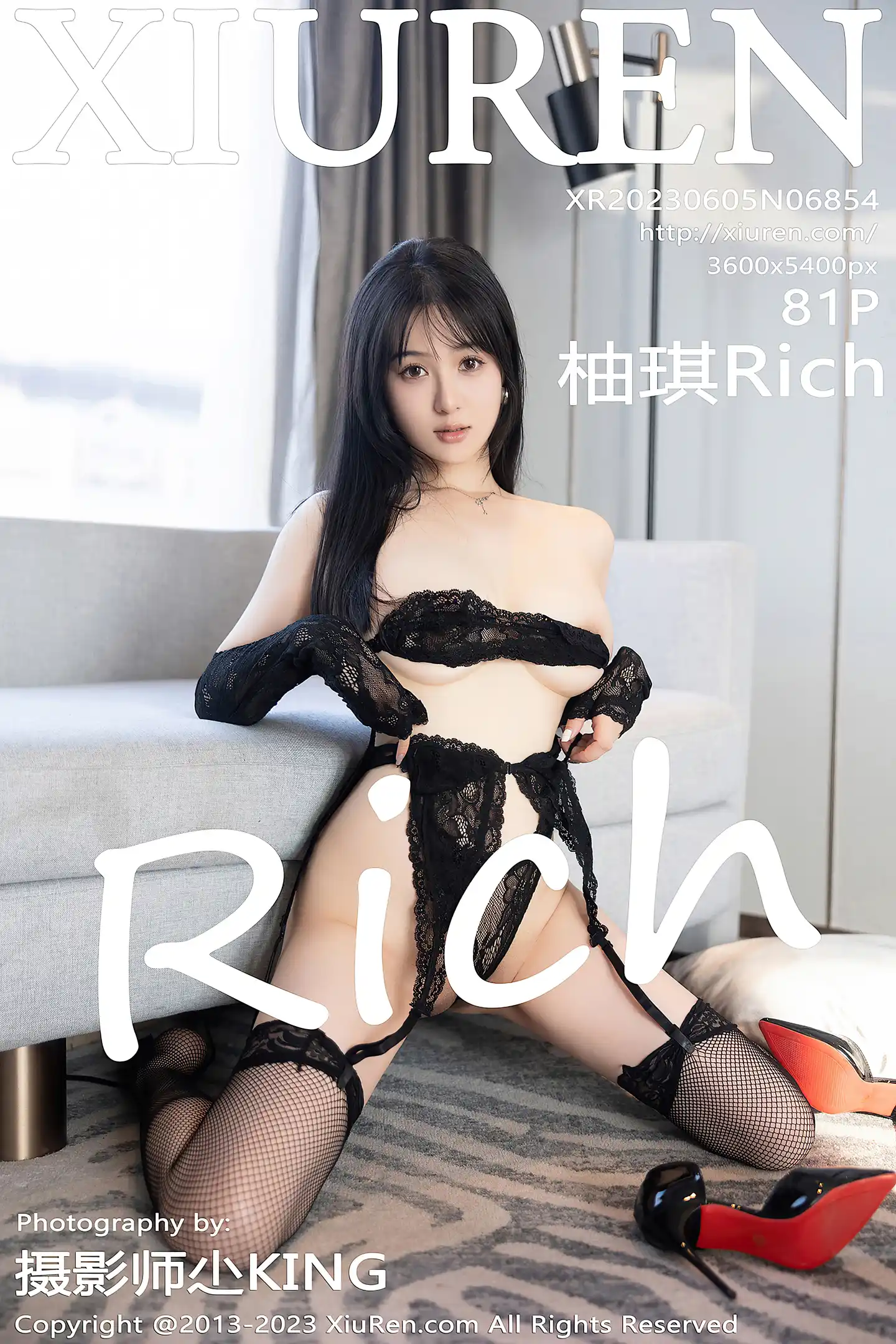 [XiuRen秀人网]2023.06.05 VOL.6854 柚琪Rich 黑色透视情趣内衣加黑丝美腿性感私房写真集-秀人网官方网站